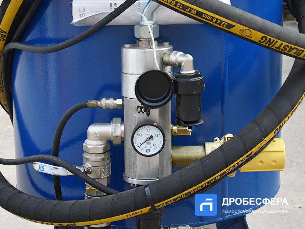 Комплект пескоструйный аппарат с защитой пескоструйщика