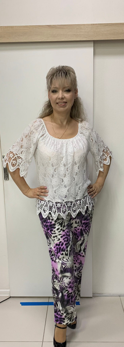 Цветные стрейчевые брюки из хлопка, на резинке с кармашками