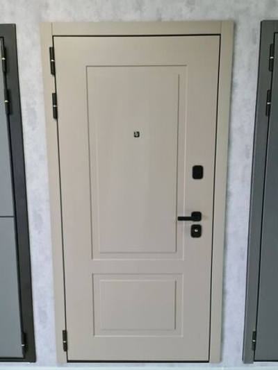 Металлическая дверь VenMar «Неоклассика»