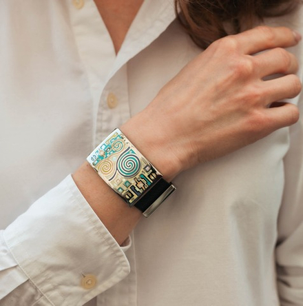 Браслет Fiore Luna на кожаном черном ремешке CB01319-9 M/S