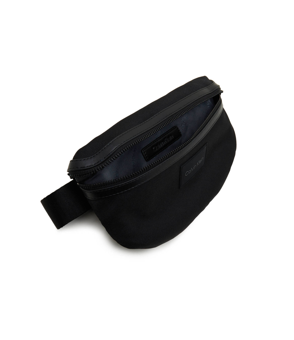 Бананка REMOTE PRO Calvin Klein - черный(K50K511748)
