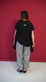 Лонгслив с рваными рукавами