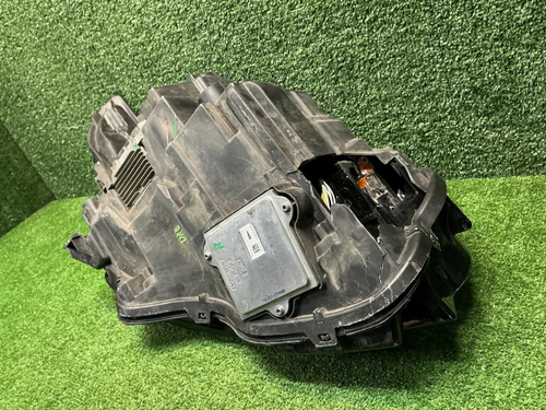 Фара левая Range Rover Vogue 4 (2012-2017) ксенон