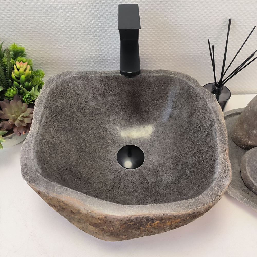 Раковина из речного камня RS-63477 (40*37*15) 0122