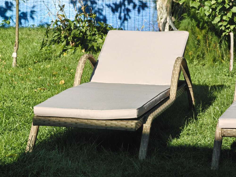 Шезлонг из искусственного ротанга Империал цвет Greige