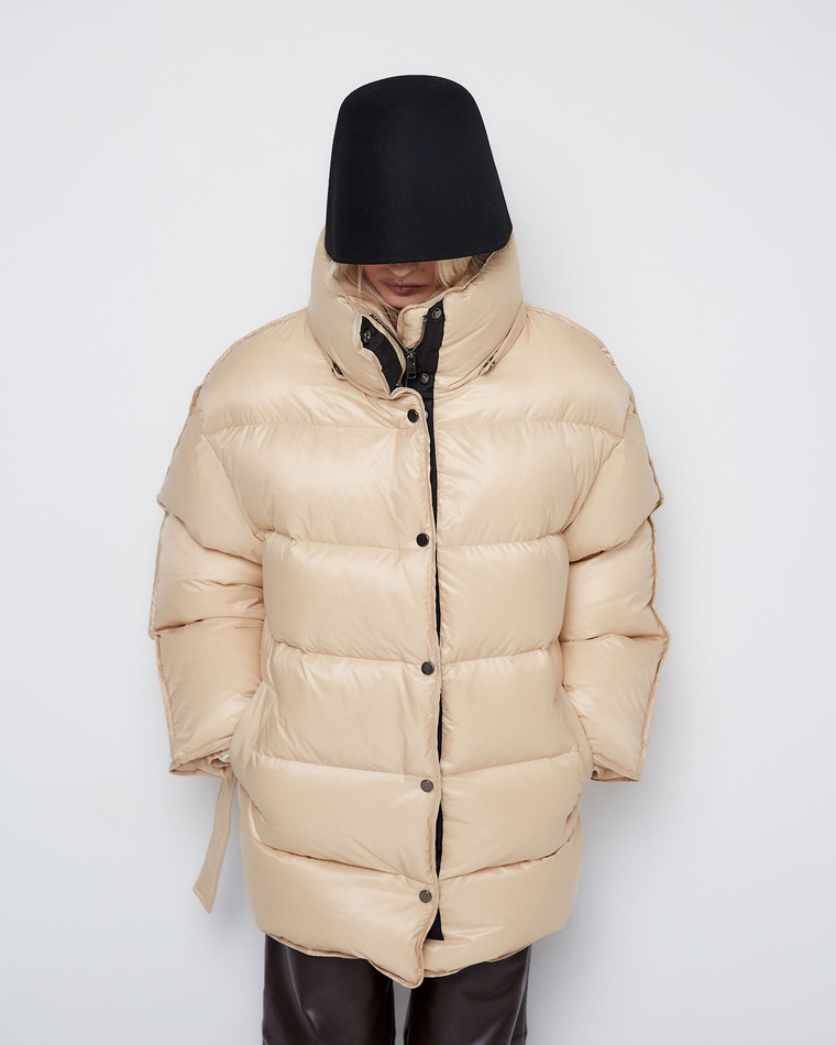 Пуховик со съемным капюшоном из нейлона Монклер бежевый