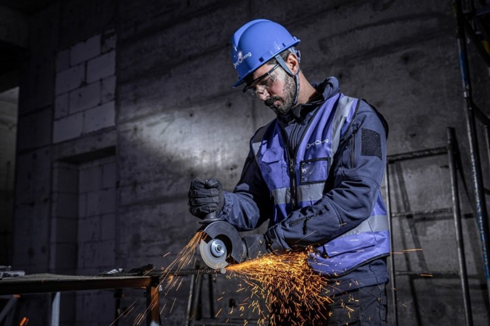 Угловая шлифмашина аккумуляторная DongCheng DCSM04-125 (TYPE H2K) АКБ 2х 6Ач, ЗУ 4А DCSM04-125(TYPE H2K)