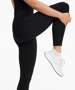 Oysho Длинный комбинезон с открытой спиной Comfortlux, черный