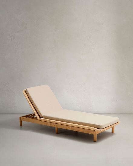 Шезлонг Galea из тикового дерева и синтетического ротанга Испания La Forma