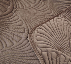 Покрывало 240x280 Sofi De MarkO Ариэль цвета капучино