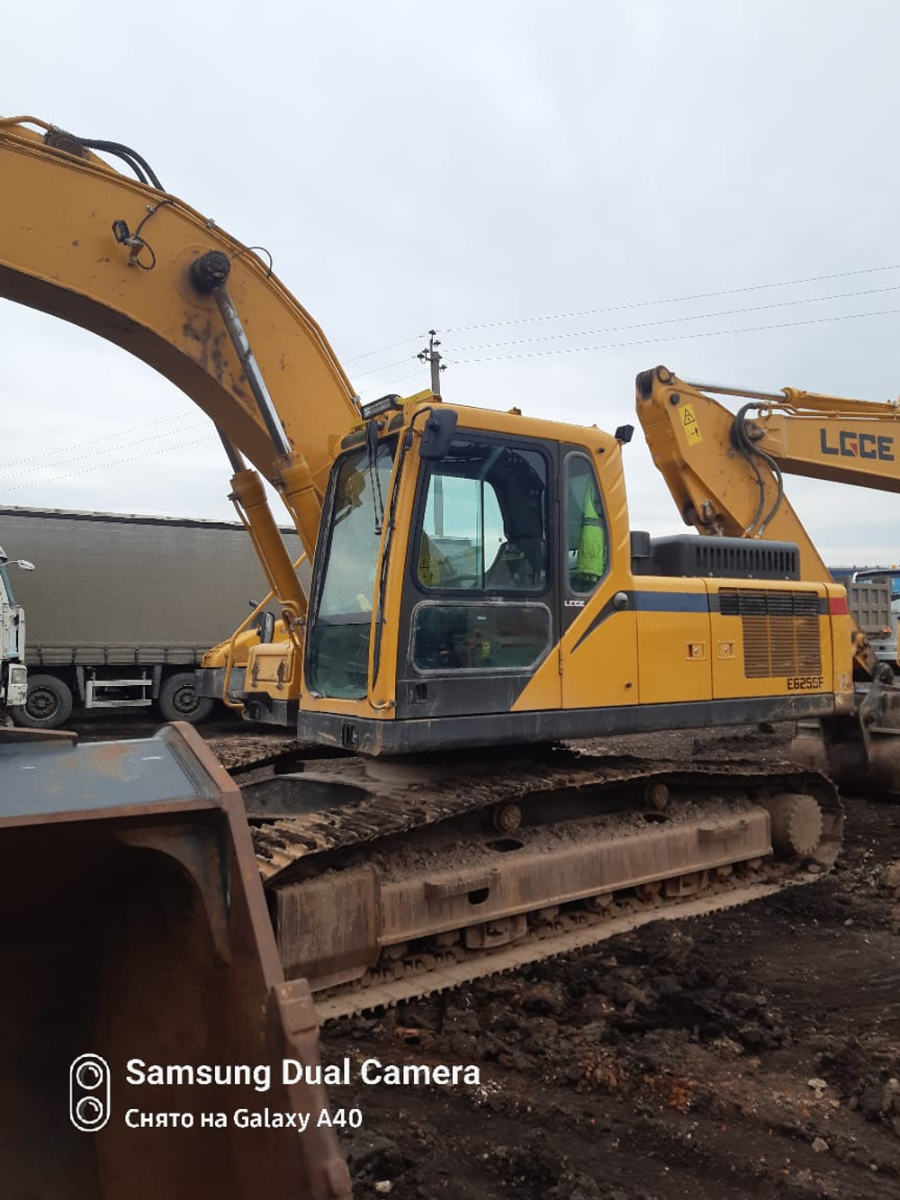 LGCE E6255 Экскаватор Е6255F (Дизельный, 7,1 л, 208 л.с., АТ)