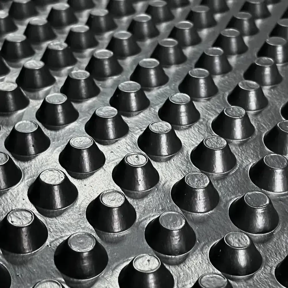 Профилированная мембрана Lite (2х20 м) шип 8 мм 450 г/м2