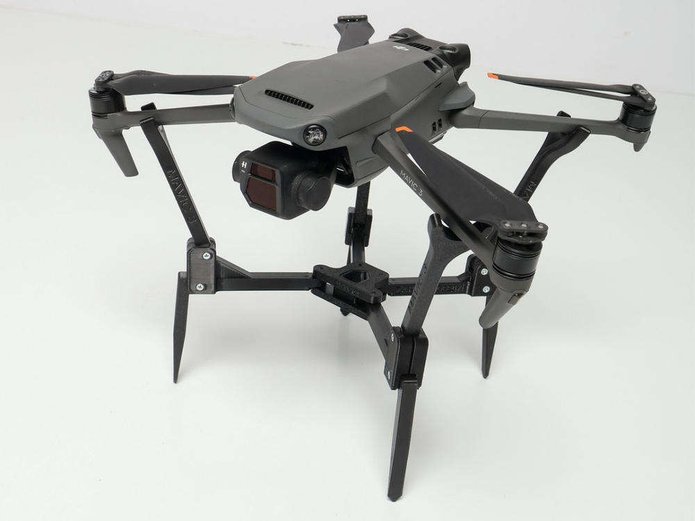 Унивeрcaльнaя плaтфоpма для взлета дpонoв DJI и FРV малая
