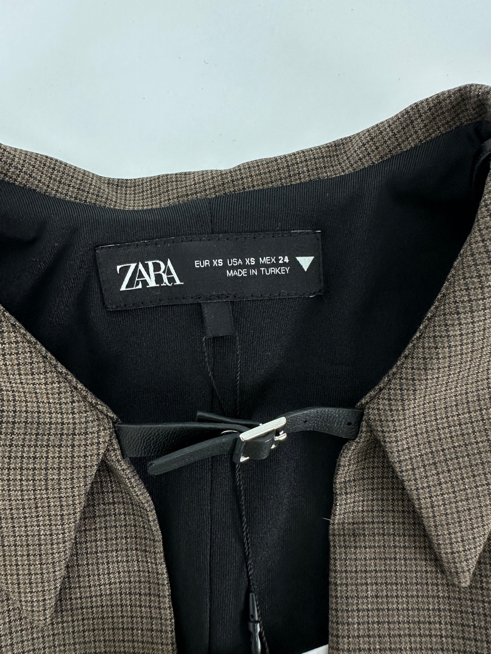 Платье Zara