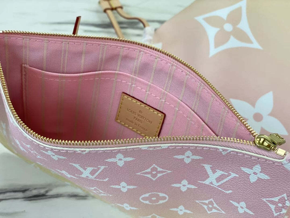 Louis Vuitton Neverfull MM