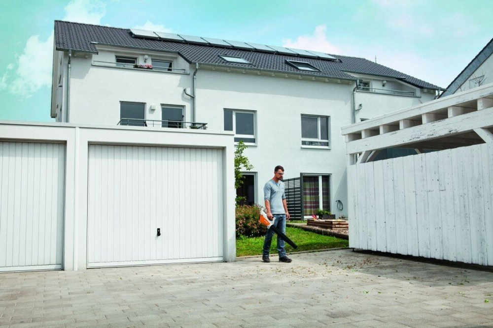 Воздуходувка аккумуляторная STIHL BGA 45 18В, Li-ion, оранжевая 4513-011-5901