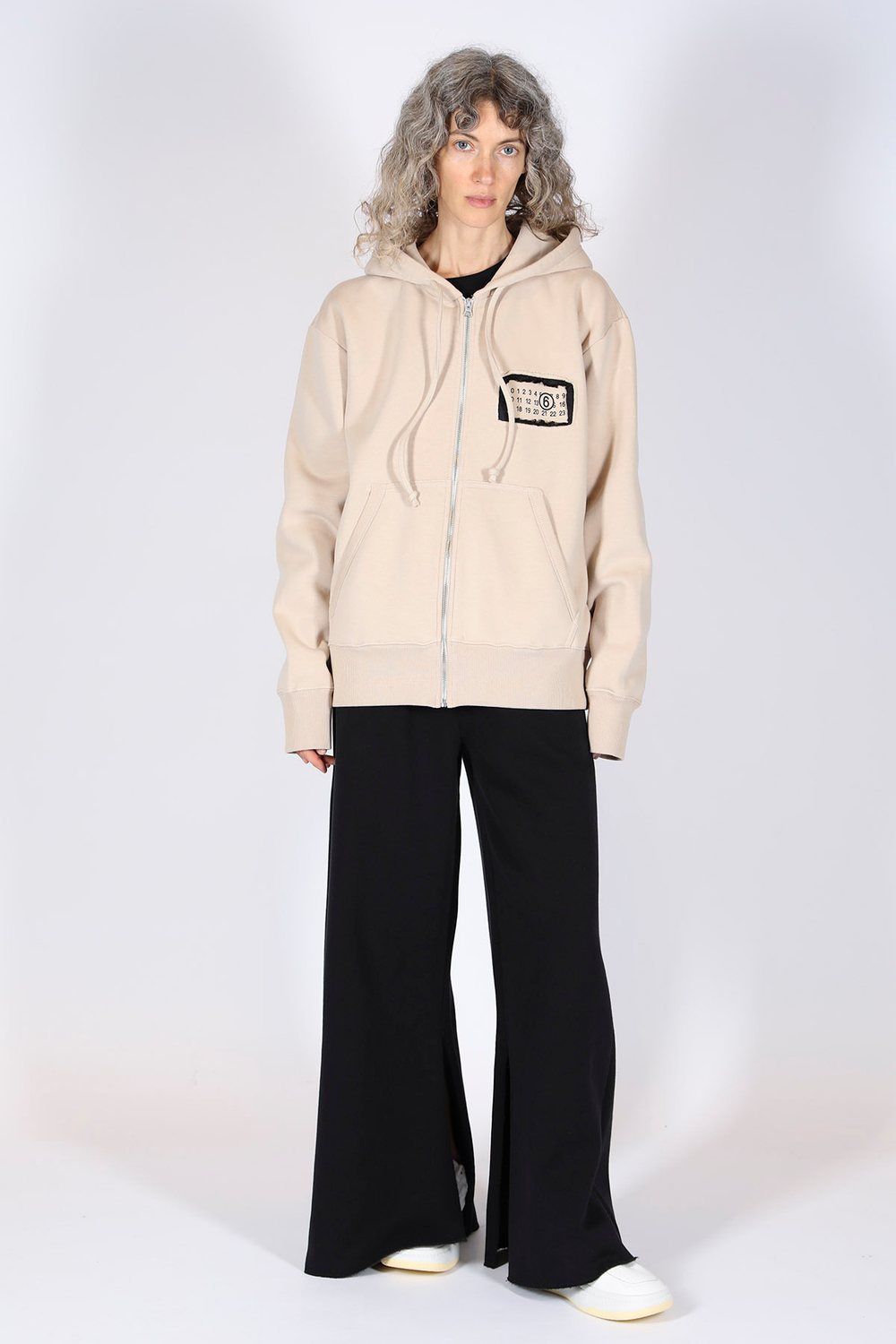 MM6 MAISON MARGIELA ХУДИ ЖЕНСКАЯ БЕЖЕВАЯ НА МОЛНИИ