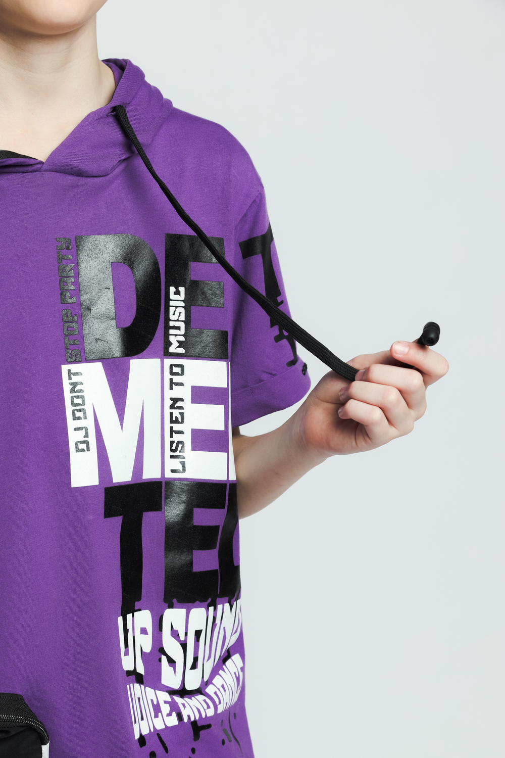 Футболка к/р с капюш./наушники д/м Beneti (T) 2431