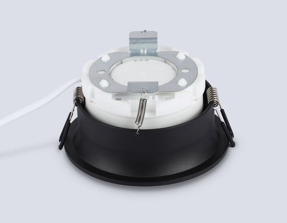 Светильник точечный Ambrella TN51811 GX53 черный 42408