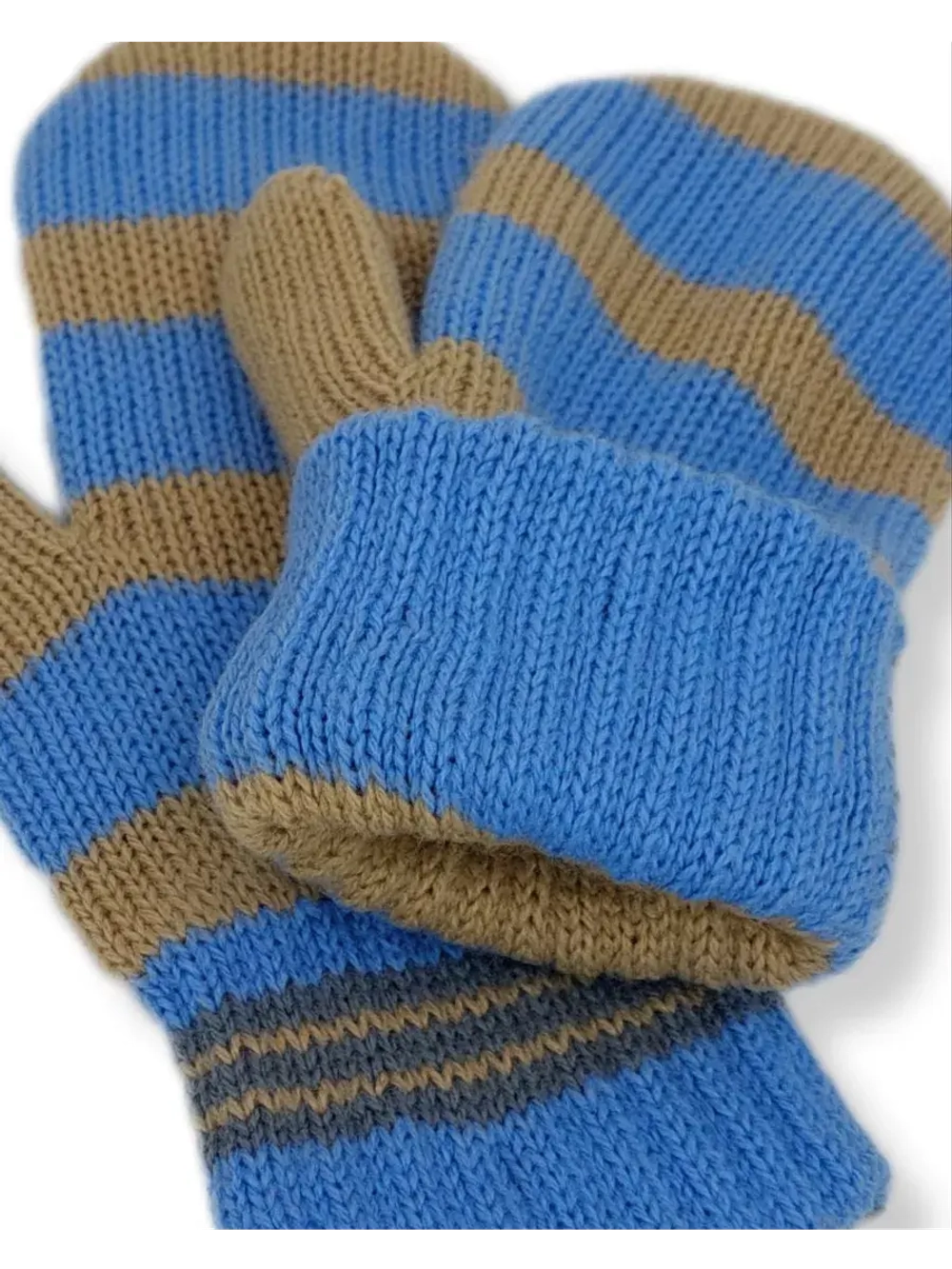 Детские варежки для мальчика весна..