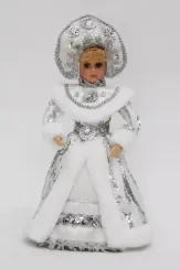 Снегурочка Русская Краса в белой с серебром шубе и шапке 30 см., Triumph Tree (84661)