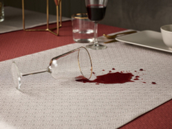 Скатерть 160x250 Curt Bauer Riga 3947 Rubin красная