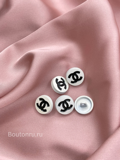 Пуговицы Шан. черно-белые скидка