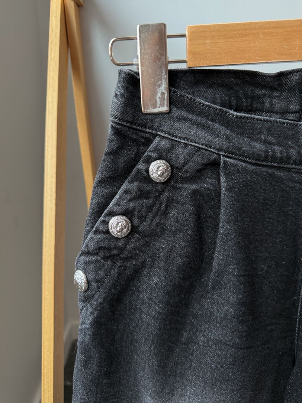 Джинсы Balmain, 152