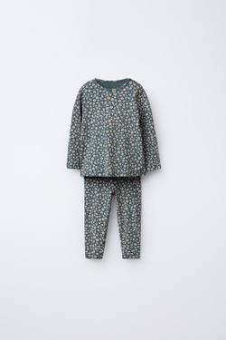 ZARA КОМПЛЕКТ ИЗ ФУТБОЛКИ И ЛЕГИНСОВ С ЦВЕТОЧНЫМ ПРИНТОМ, НЕФТЯНОЙ