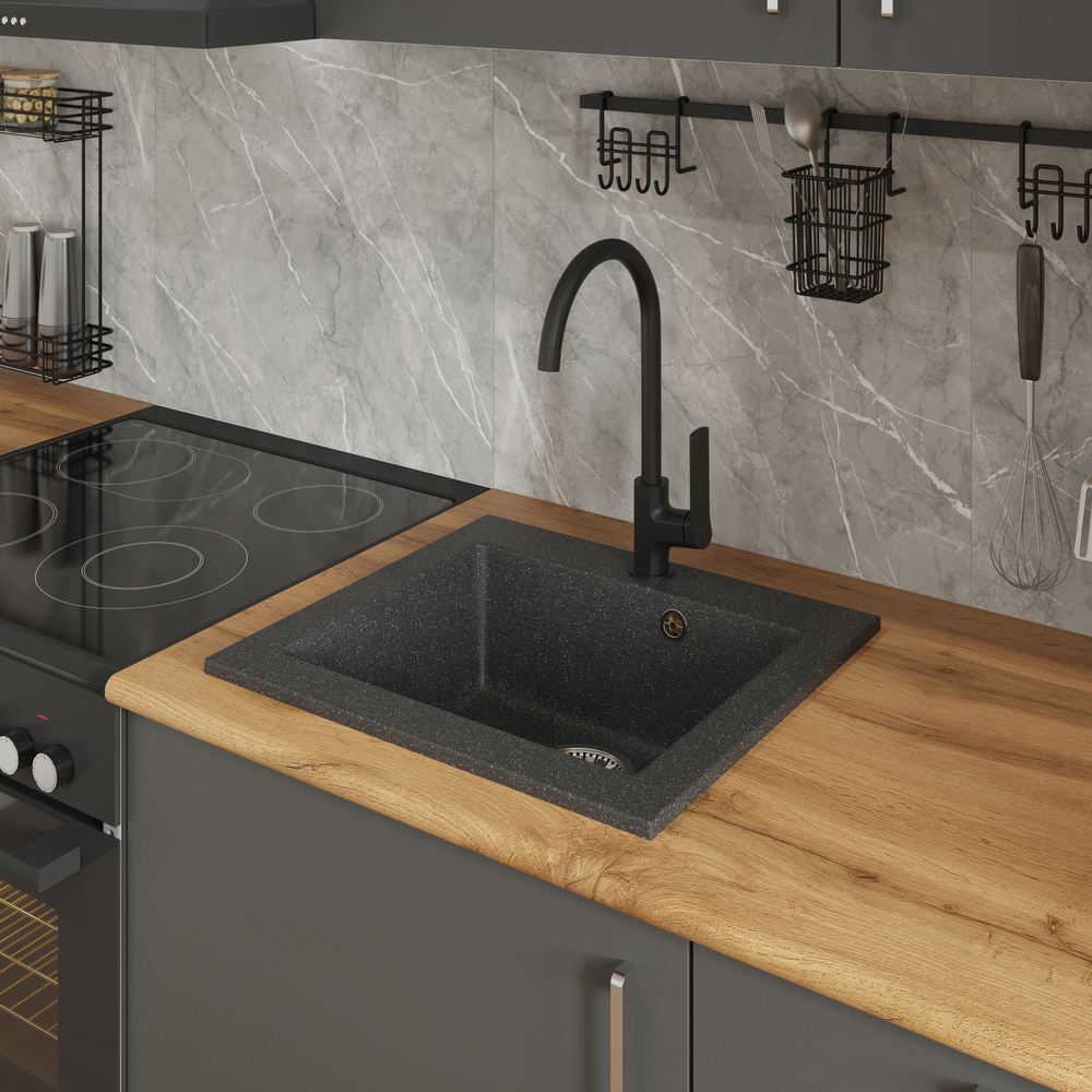 Смеситель для кухни STWORKI HWX5015-P01BK