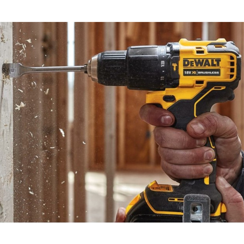 Дрель-шуруповерт аккумуляторная Dewalt DCD709P2T-QW ударная
