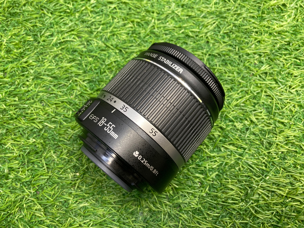 Canon 450D + 18-55mm 3.5-5.6 IS (18. 000 кадров)