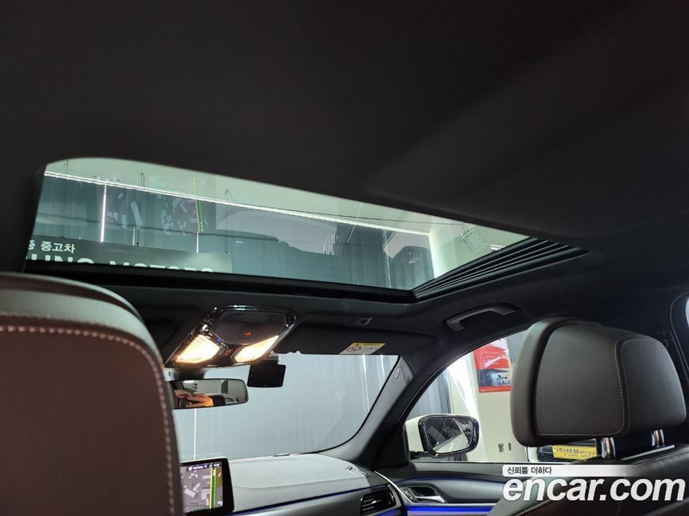 BMW 5 Series (G30) 523d M Sports (07.2023)