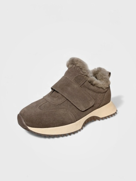 Кроссовки с мехом