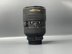 Nikon 28-70mm 2.8D немного скрипит