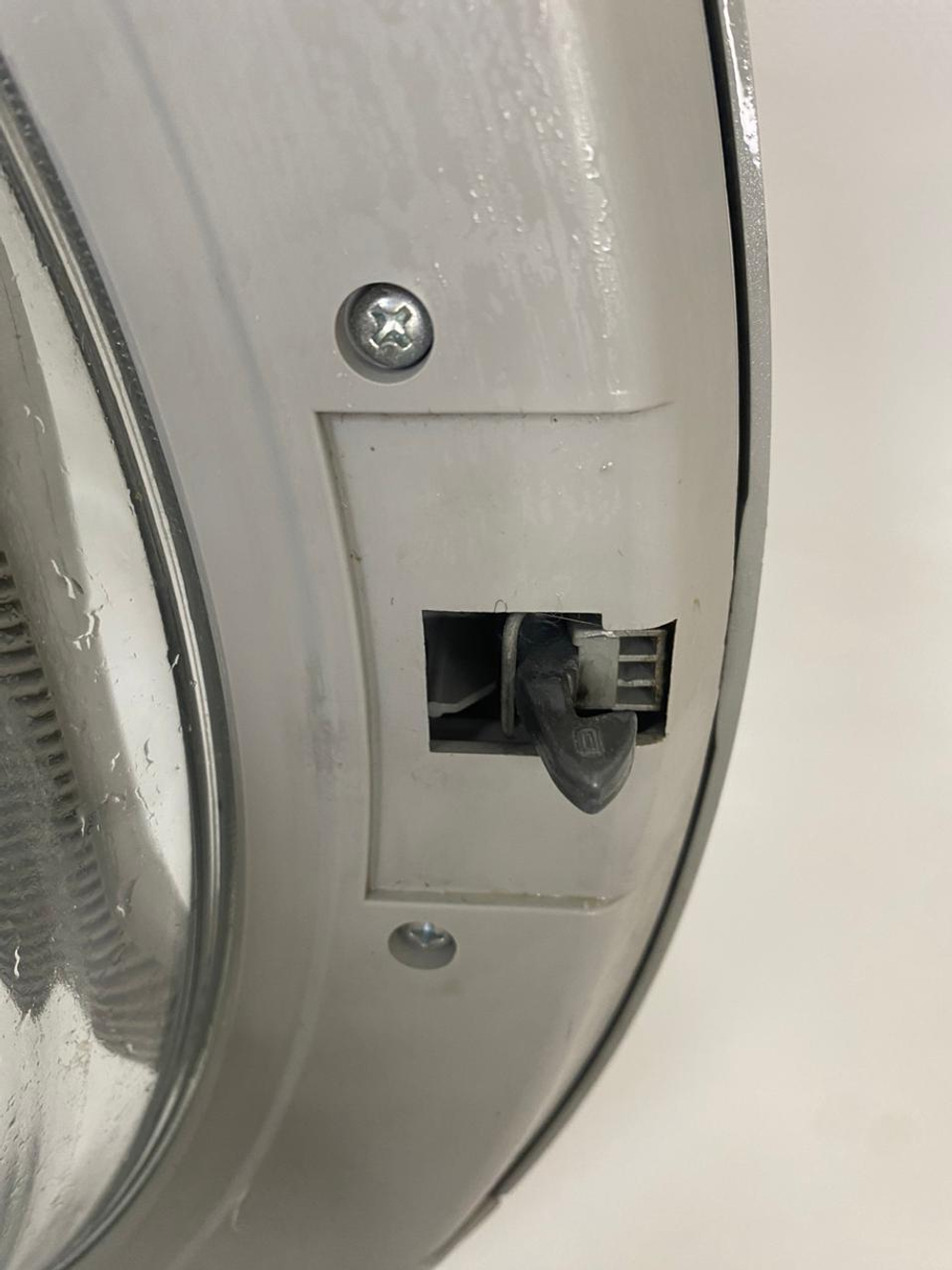 3 Дверца люка в сборе стиральной машины Hotpoint-Ariston C00294779 б/у