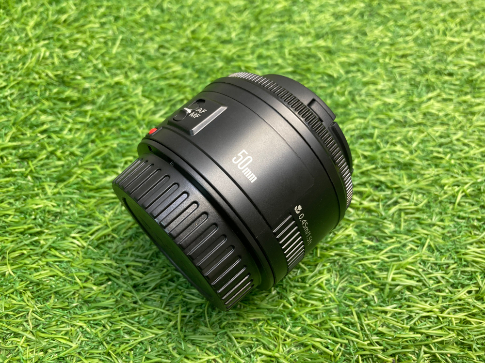 Canon EF 50mm 1.8 II