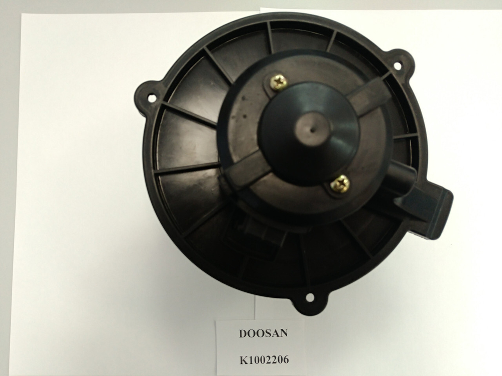 Мотор отопителя K1002206 (SM) Doosan