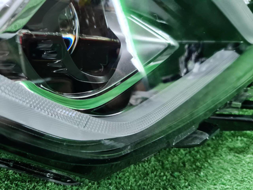 Фара правая Geely Coolray (2019-2023) LED