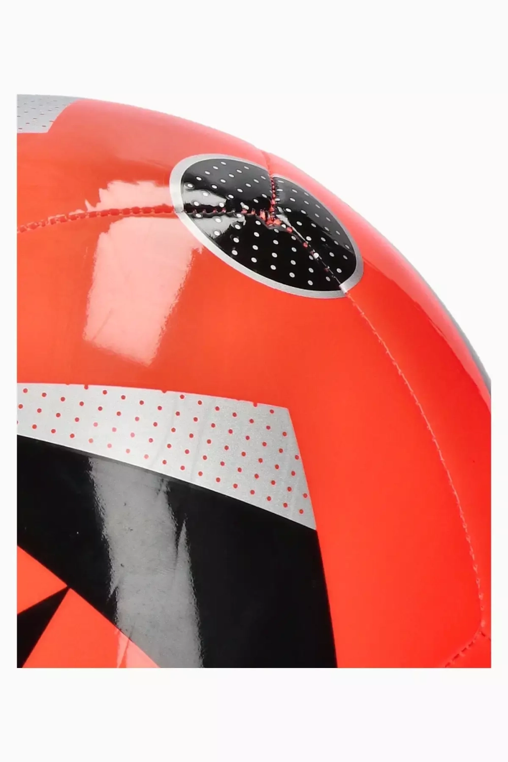 Футбольный мяч adidas Fussballliebe EURO 2024 Club размер 3