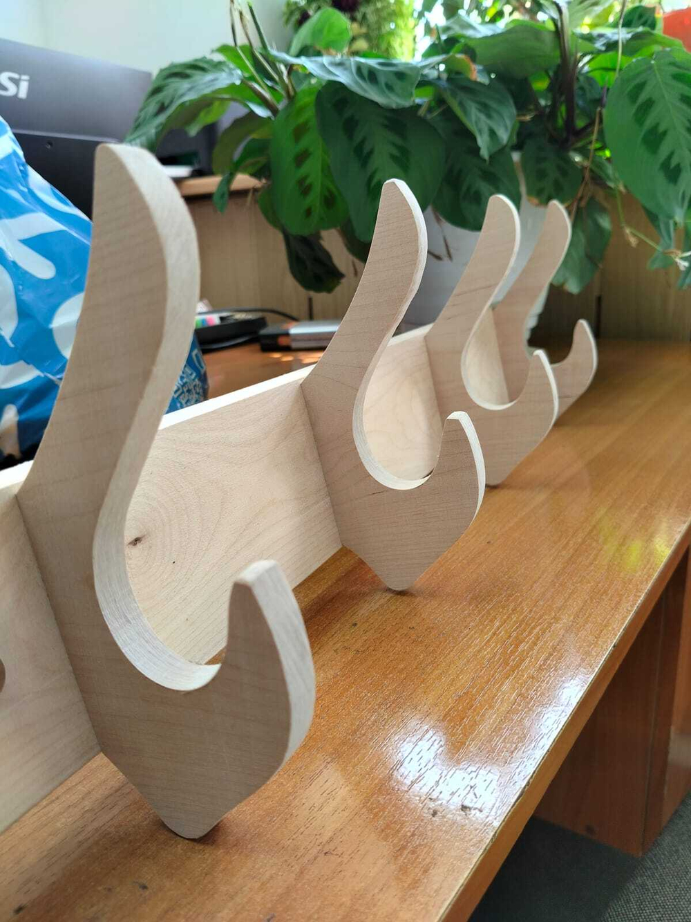 Вешалка для бани 3 крючка