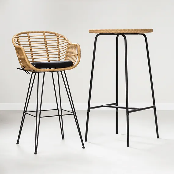 Барный стул Vetle Bent, светлый ротанг