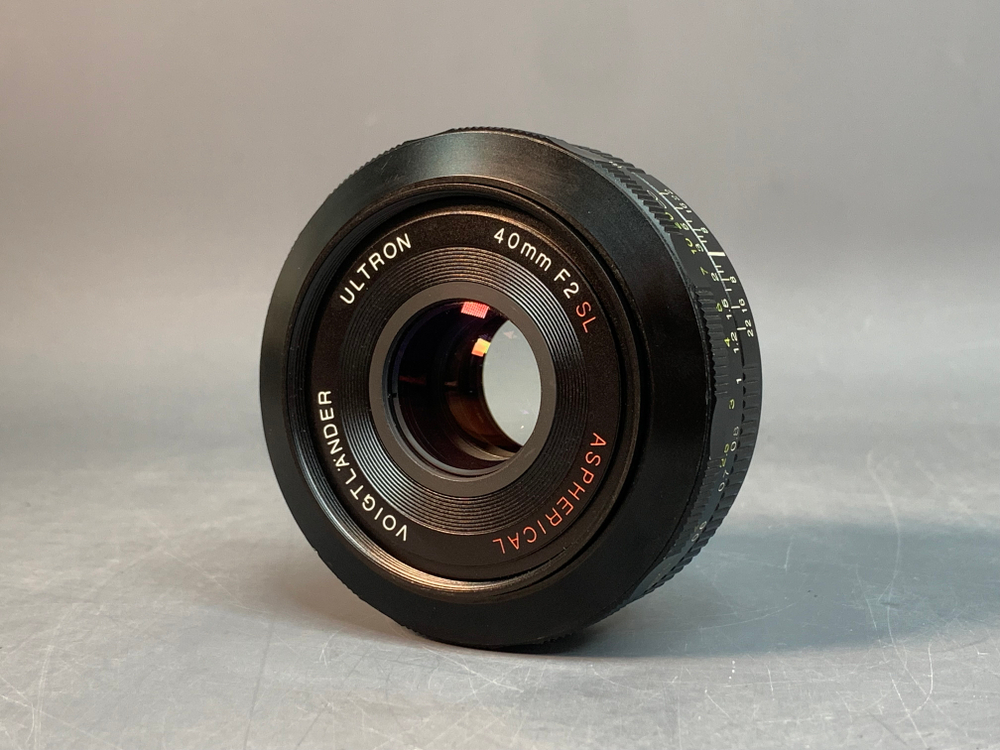 Voigtlander Ultron 40mm F2 SL II Canon EF