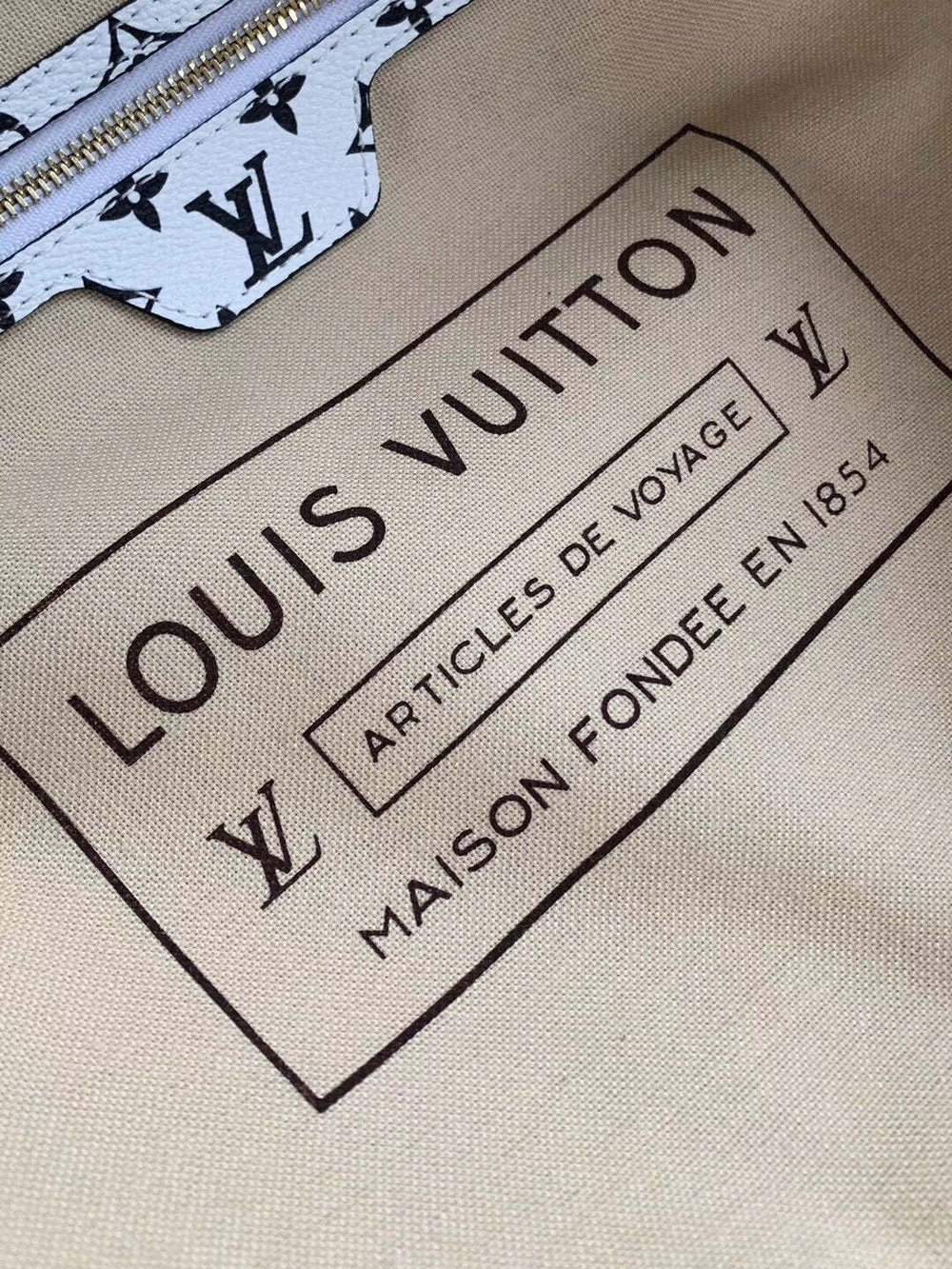 Louis Vuitton Neverfull MM