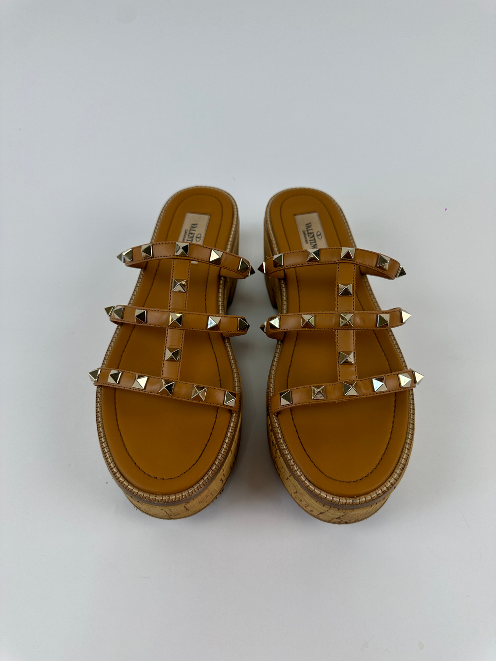 Сабо Valentino