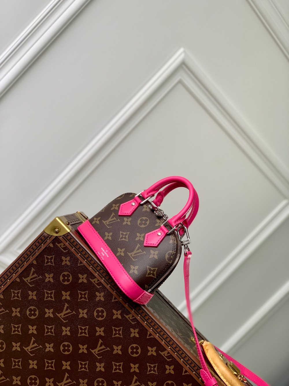 Louis Vuitton Nano Alma