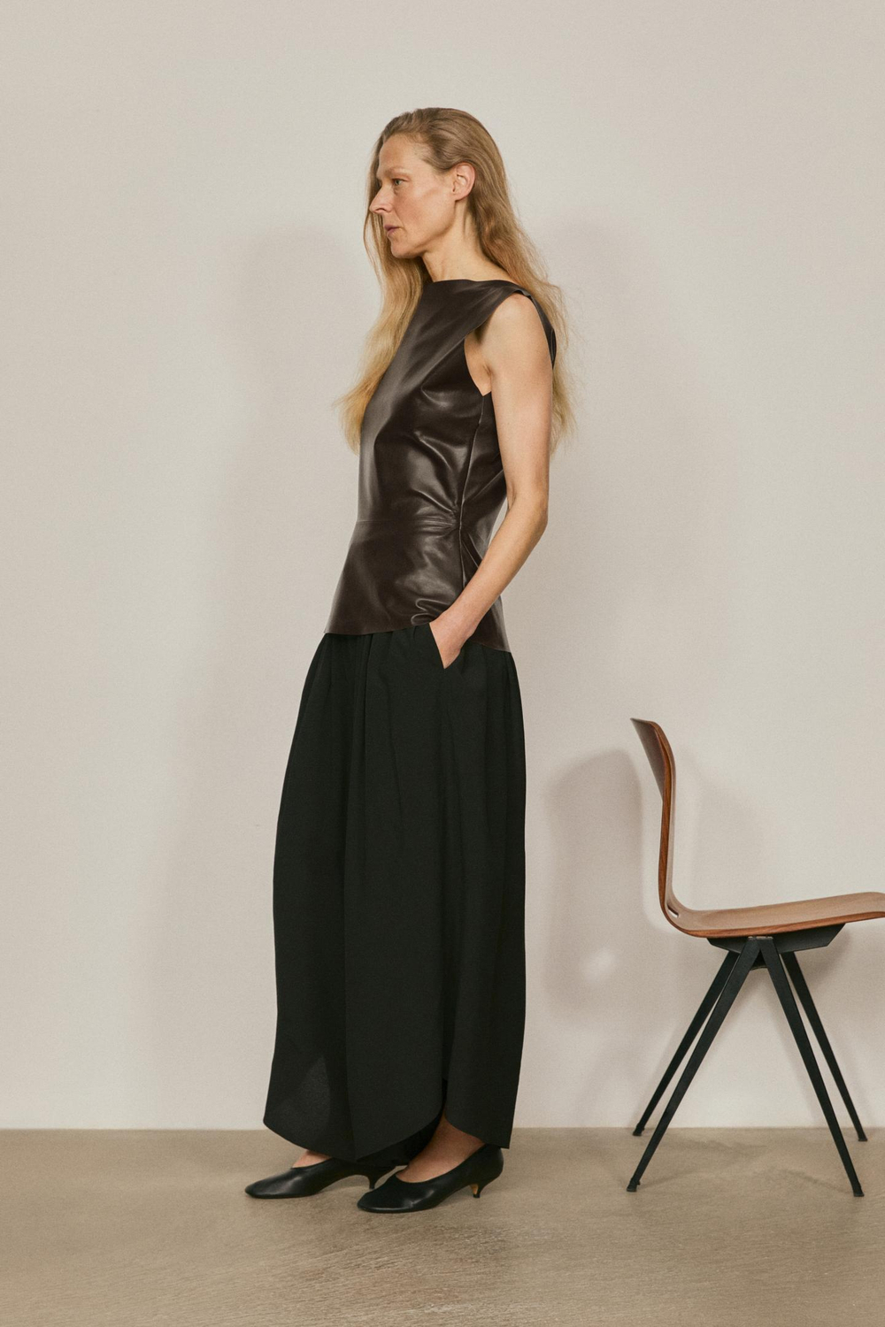 Massimo Dutti Асимметричный топ из кожи наппа - Limited Edition,коричневый