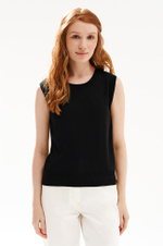 23535 Джемпер женский (черный)