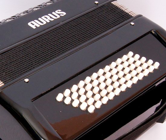 GH5060H Кнопочный аккордеон 62/60, черный, Aurus