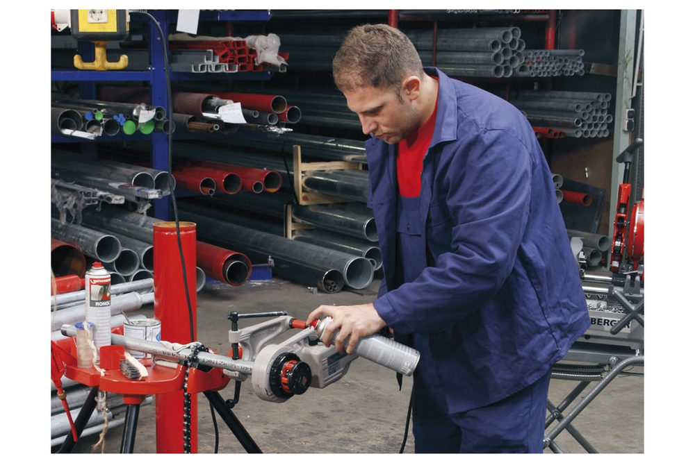 Аккумуляторный резьбонарезной клупп Rothenberger SUPERTRONIC 2000 E, комплект D 1/2 - 2"